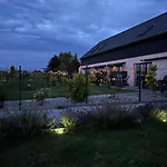 Koniec Swiata - Nowa Stodola Mikolajki Lägenhet *